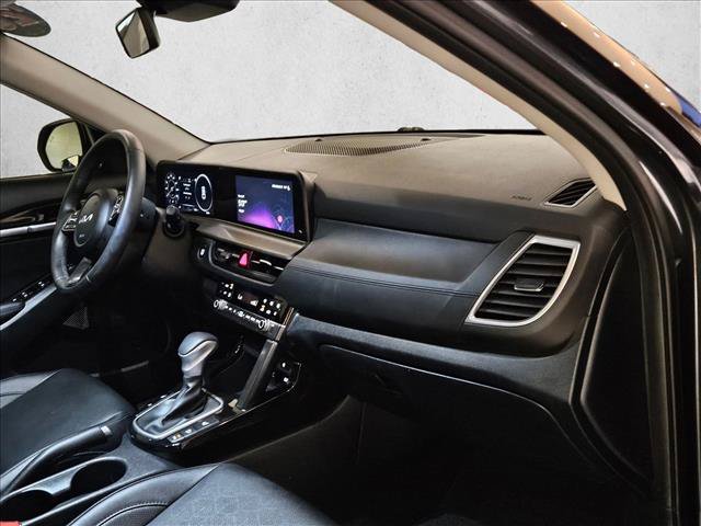 Used 2026 Kia Seltos EX FWD image 18
