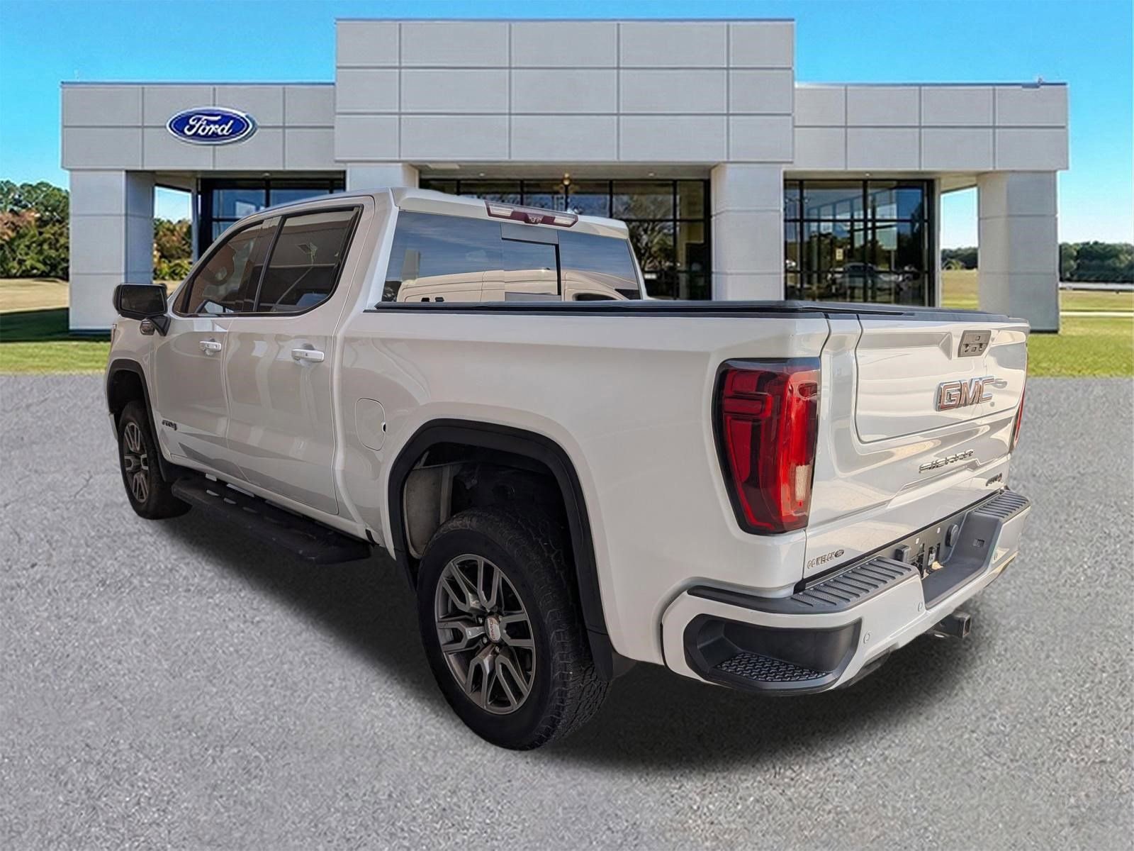 Used 2020 GMC Sierra 1500 AT4 w/ AT4 Premium Package image 2