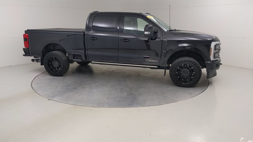 Certified 2025 Ford F250 Platinum AWD/4WD image 13