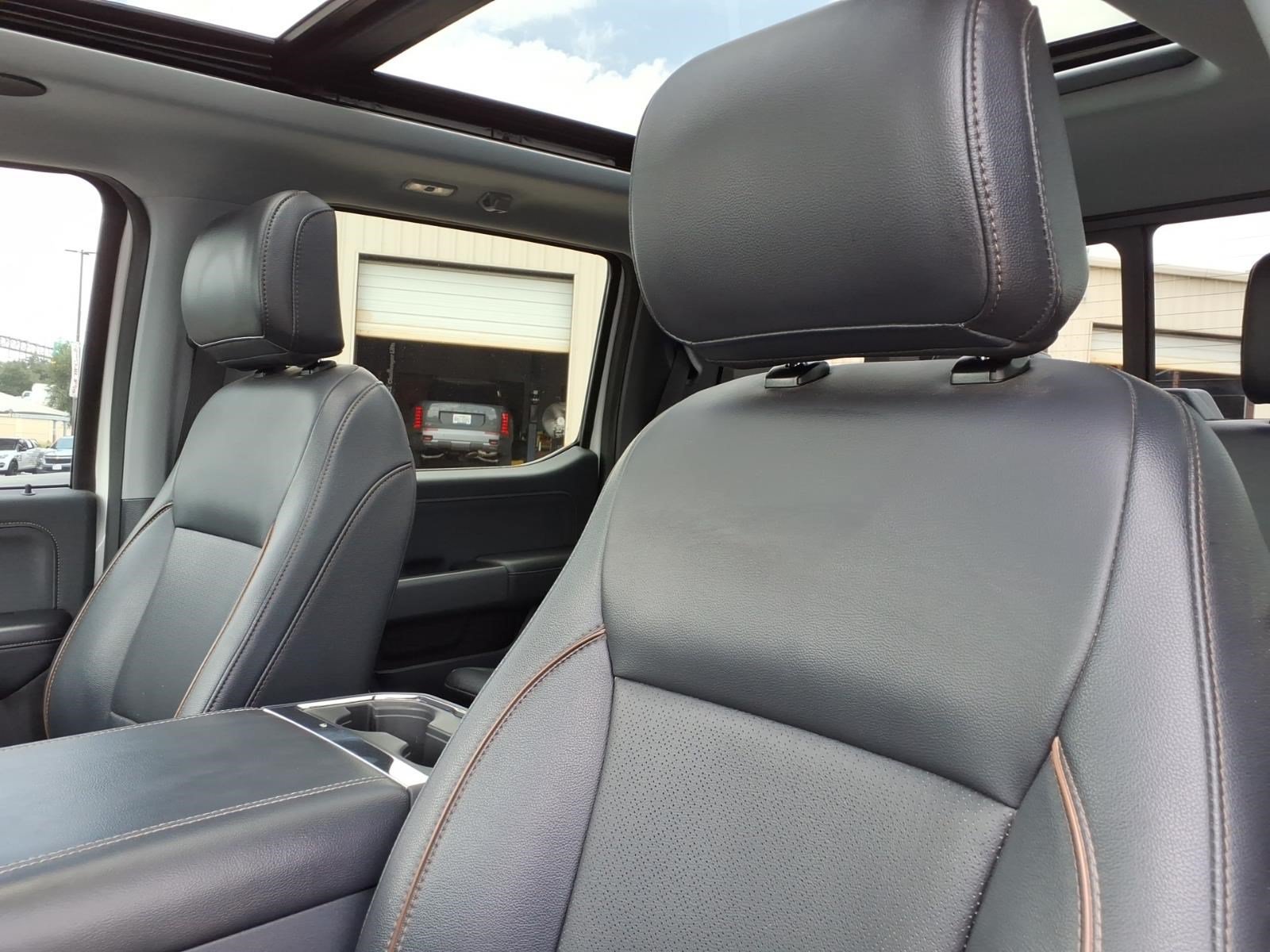 Certified 2025 Ford F250 Lariat w/ Lariat Ultimate Package AWD/4WD image 18