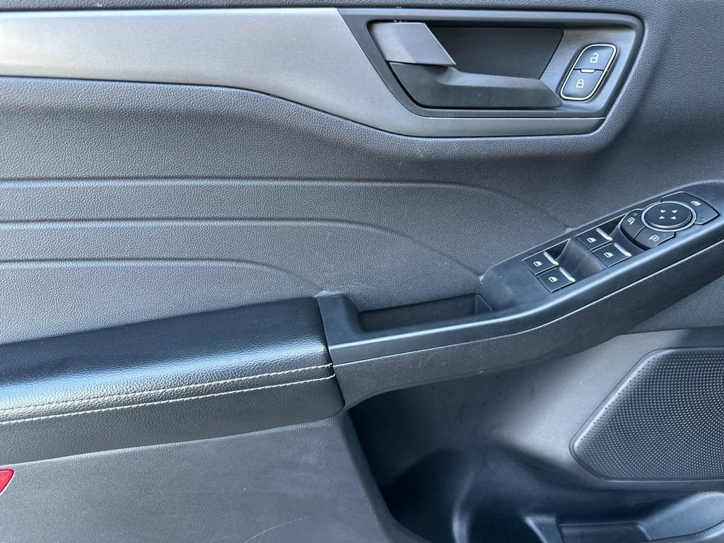 Certified 2025 Ford Escape Active FWD image 10