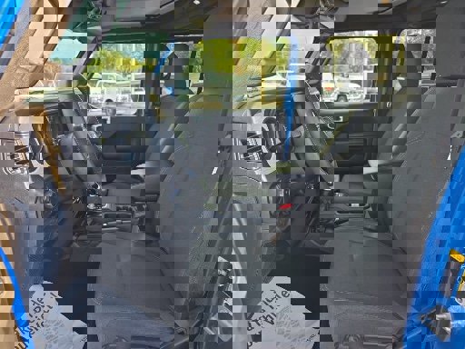 Used 2024 Jeep Wrangler Sport S image 14