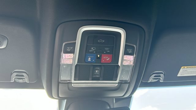 Used 2022 RAM 1500 Laramie AWD/4WD image 22