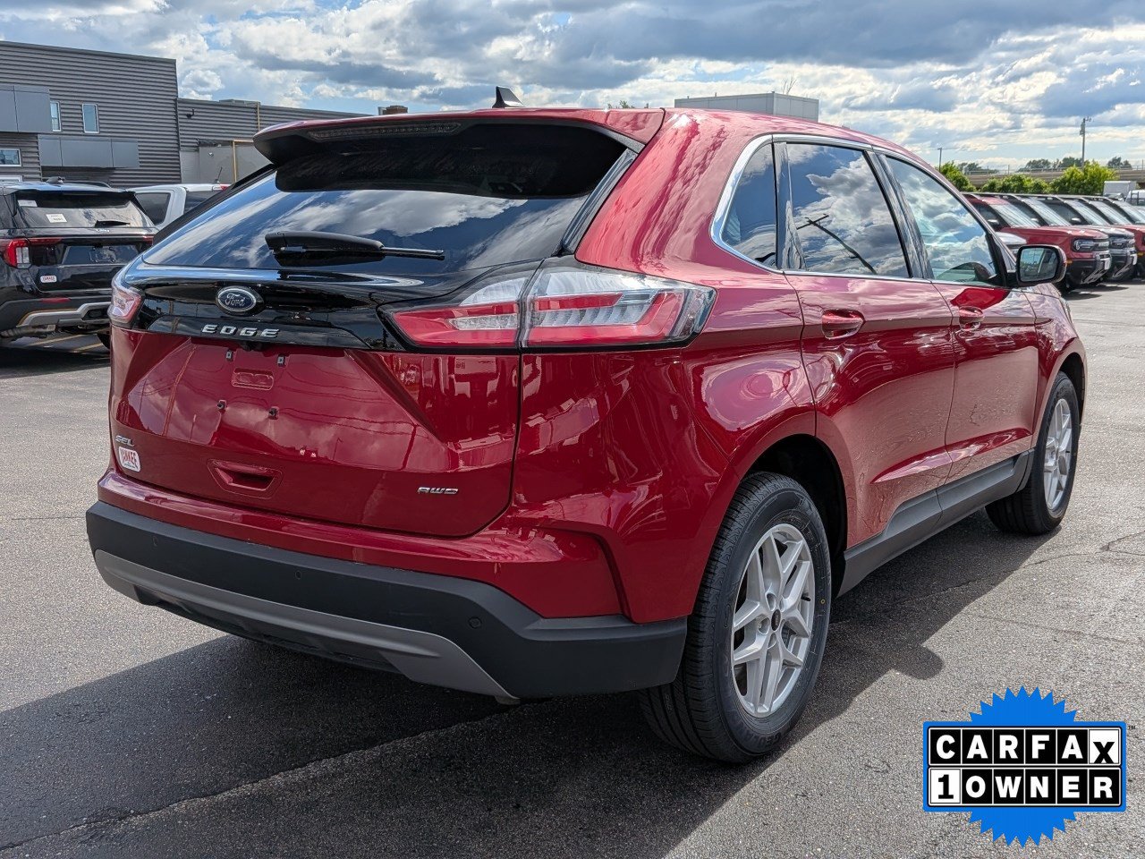Certified 2024 Ford Edge SEL w/ Convenience Package AWD/4WD image 4