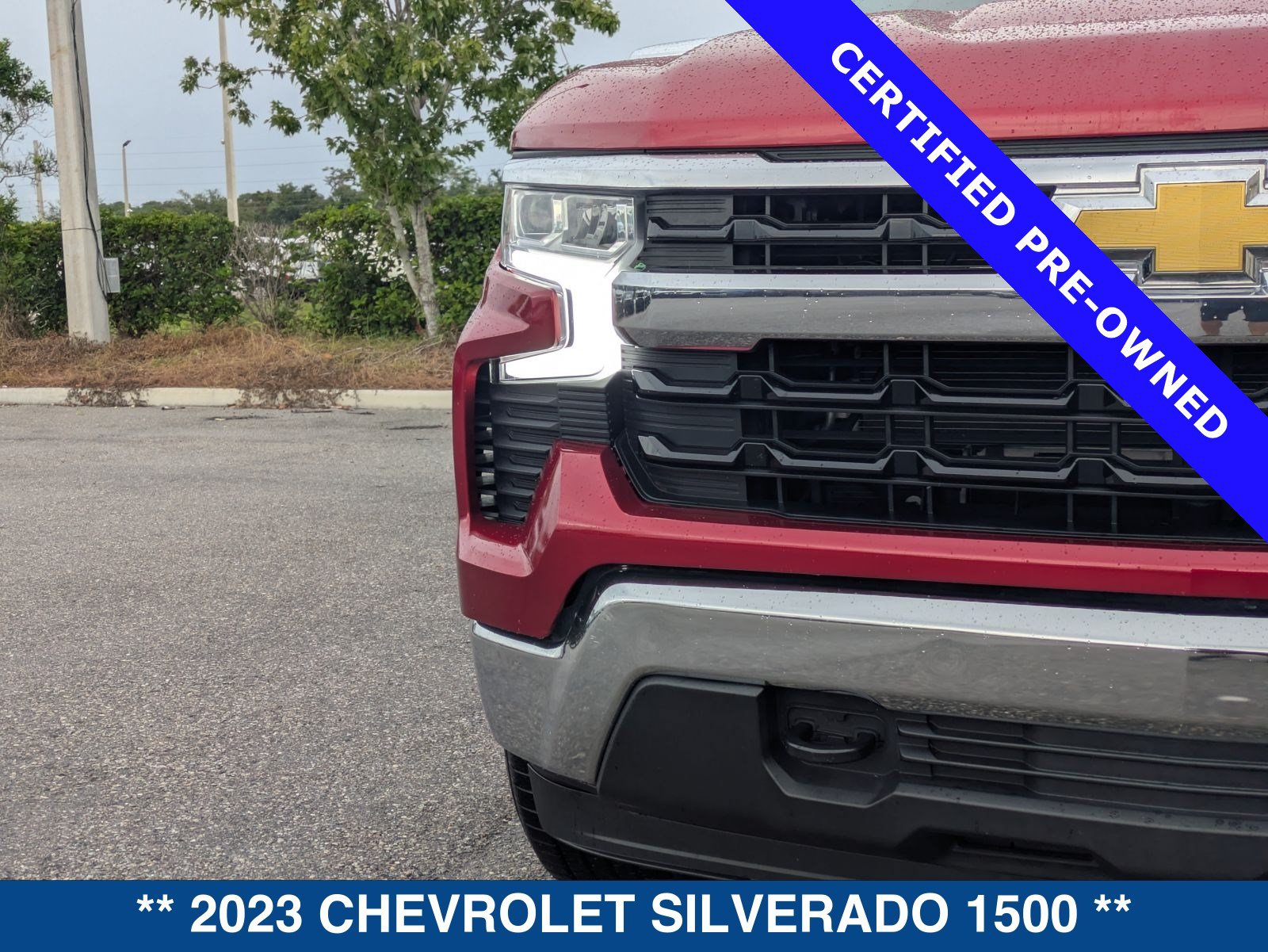Used 2023 Chevrolet Silverado 1500 LT w/ Protection Package AWD/4WD image 10
