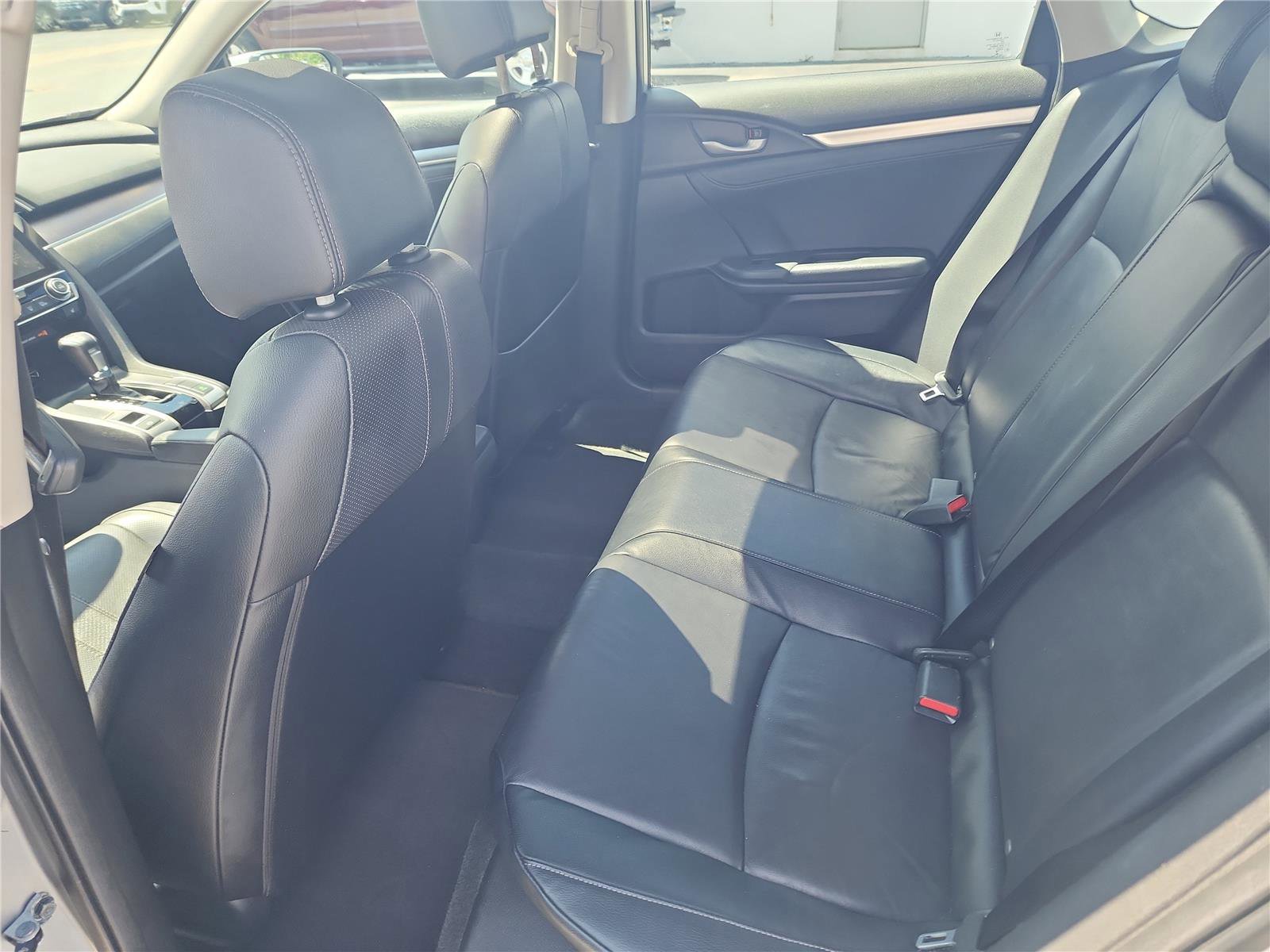 Used 2017 Honda Civic EX-L image 19