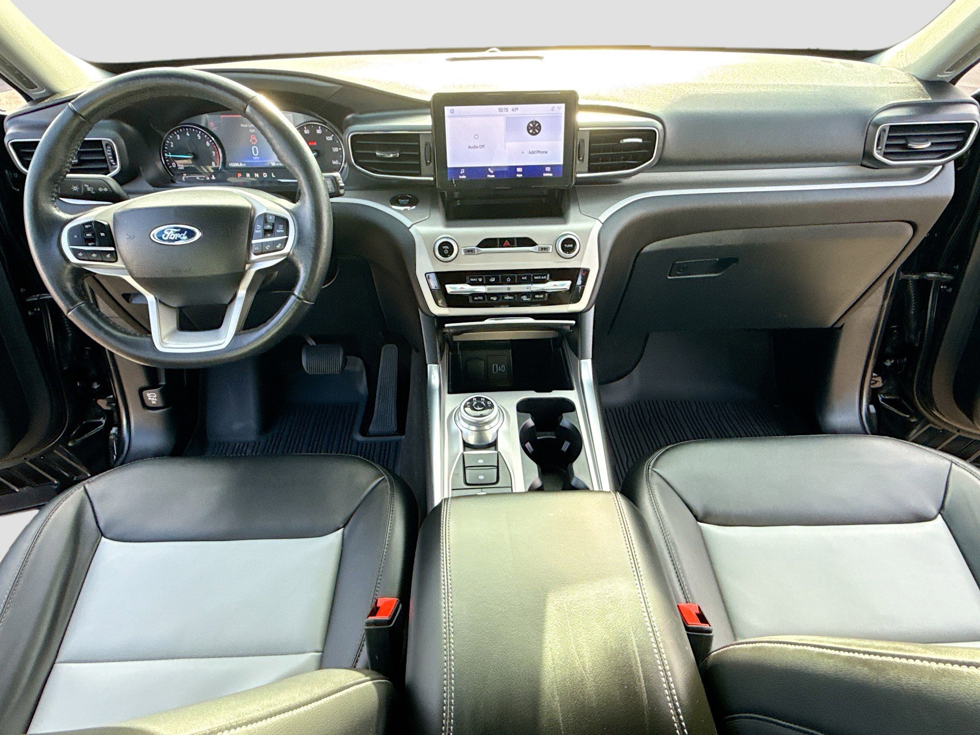 Certified 2023 Ford Explorer XLT w/ Equipment Group 202A image 6