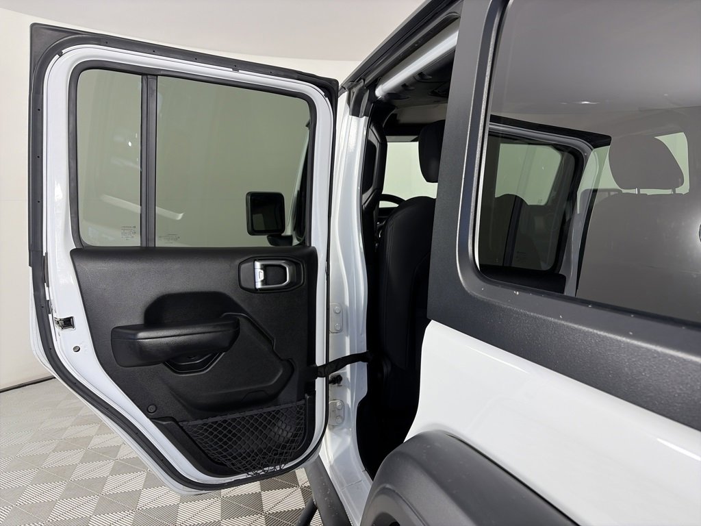 Used 2018 Jeep Wrangler Unlimited Sport S image 12