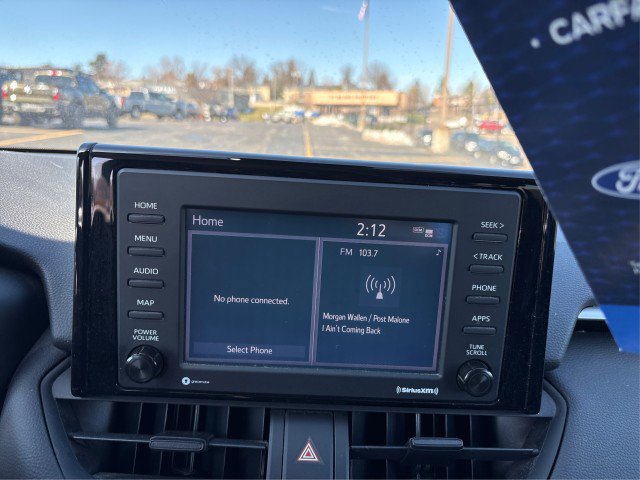 Used 2021 Toyota RAV4 LE AWD/4WD image 12