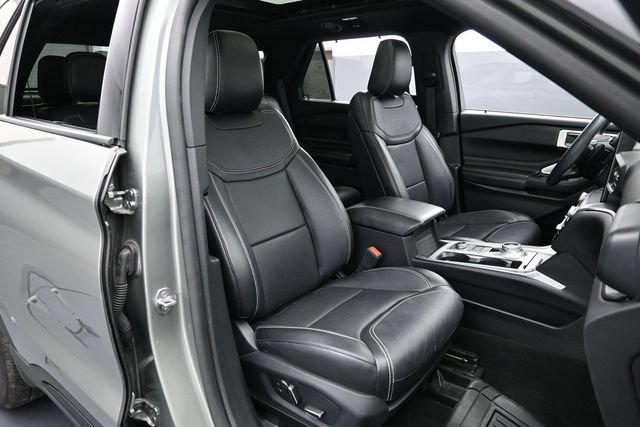 Certified 2020 Ford Explorer ST w/ Premium Technology Package AWD/4WD image 34