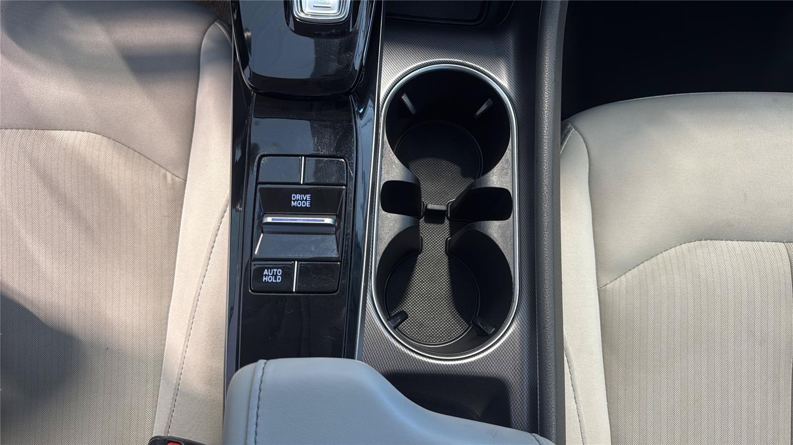 Used 2023 Hyundai Sonata SEL FWD image 23