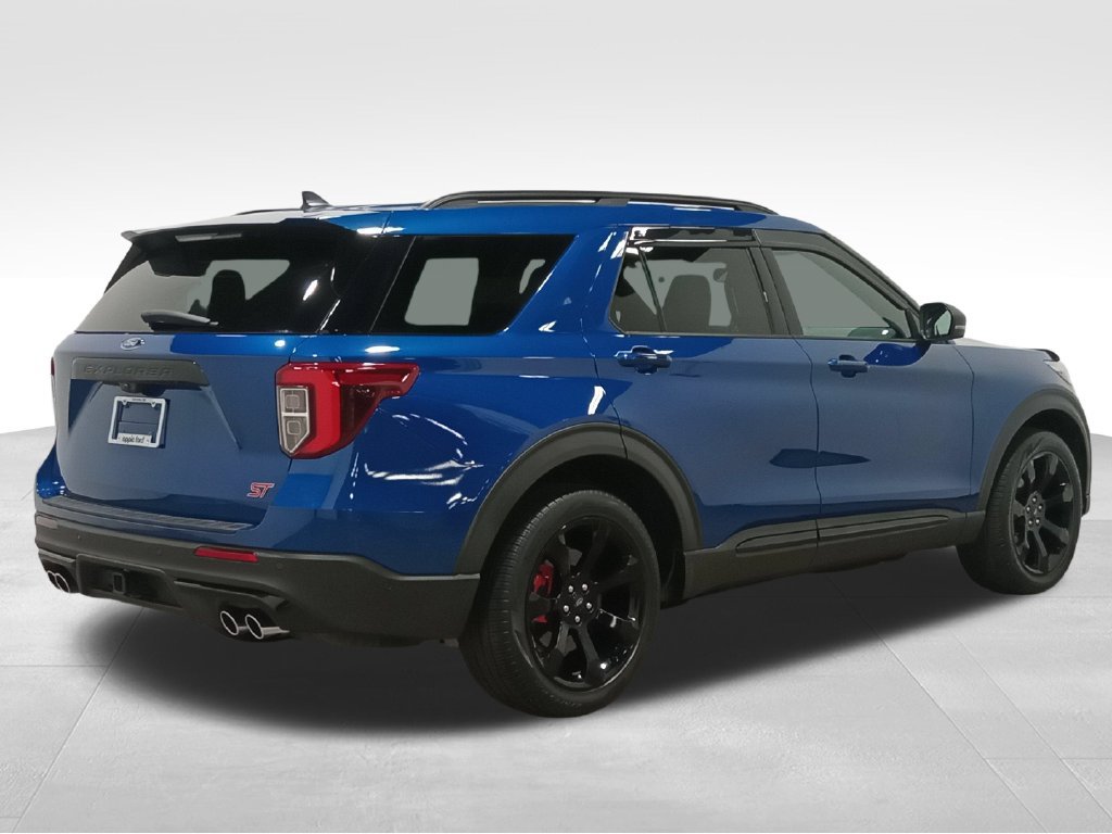 Certified 2022 Ford Explorer ST w/ Equipment Group 401A AWD/4WD image 3