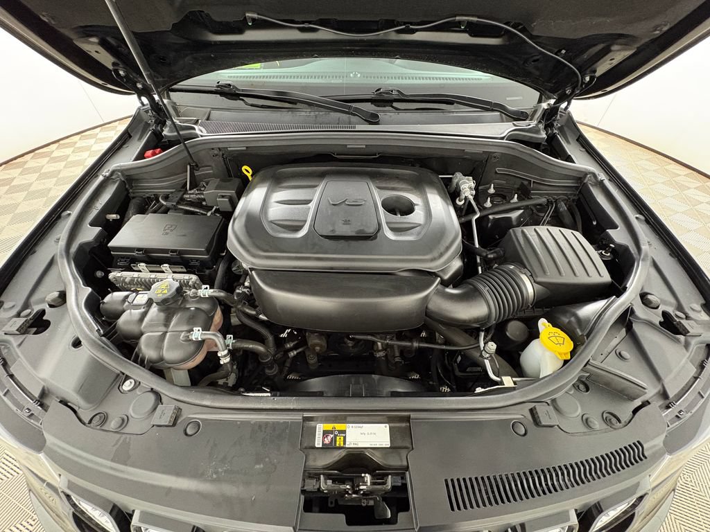 Used 2020 Jeep Grand Cherokee Altitude AWD/4WD image 32