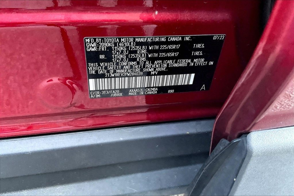 Used 2023 Toyota RAV4 XLE FWD image 10