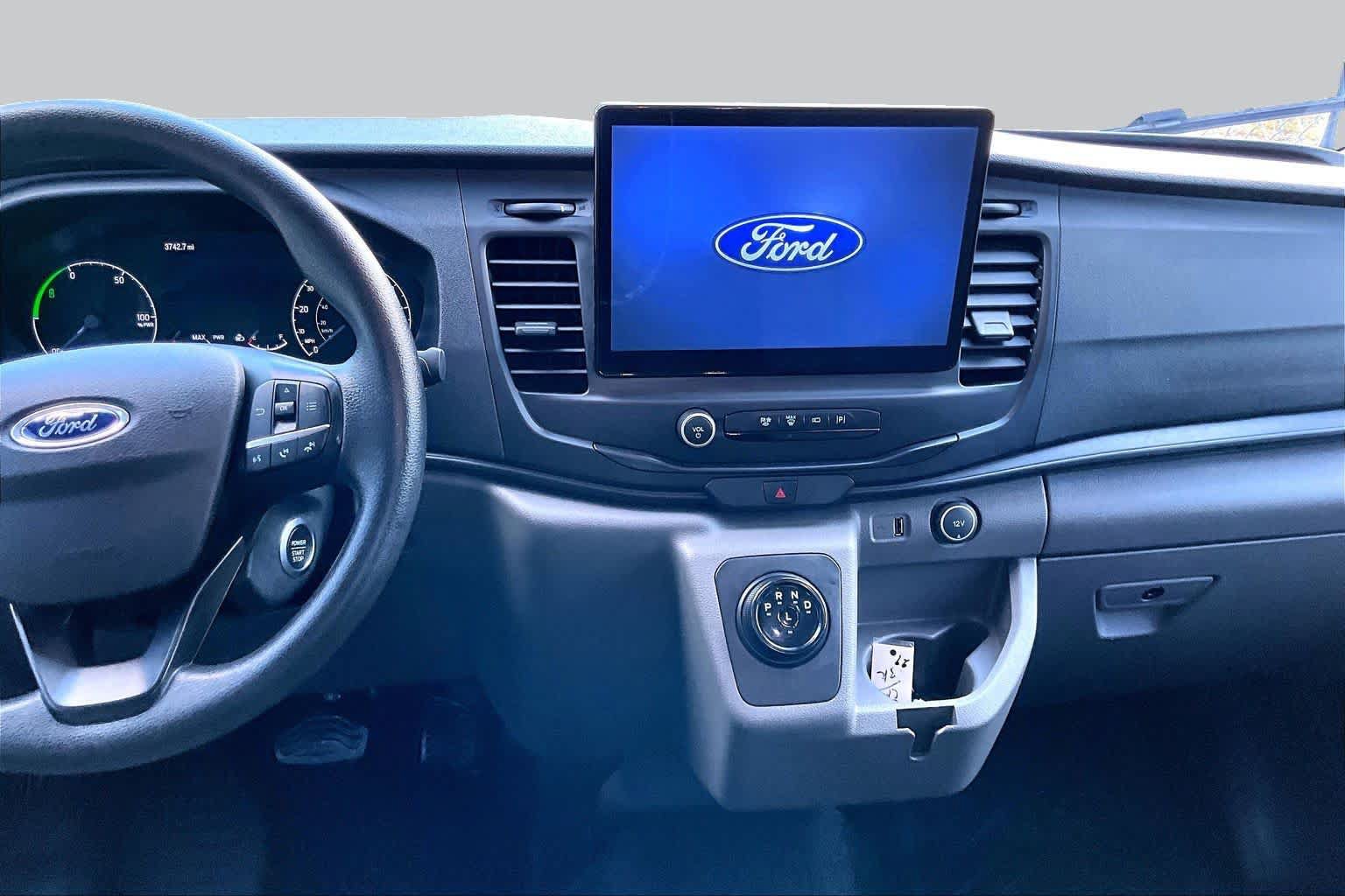 Certified 2022 Ford E-Transit Medium Roof RWD image 6