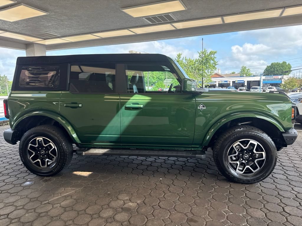 Certified 2024 Ford Bronco Outer Banks AWD/4WD image 5