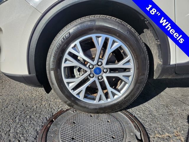 Certified 2022 Ford Escape SEL image 26