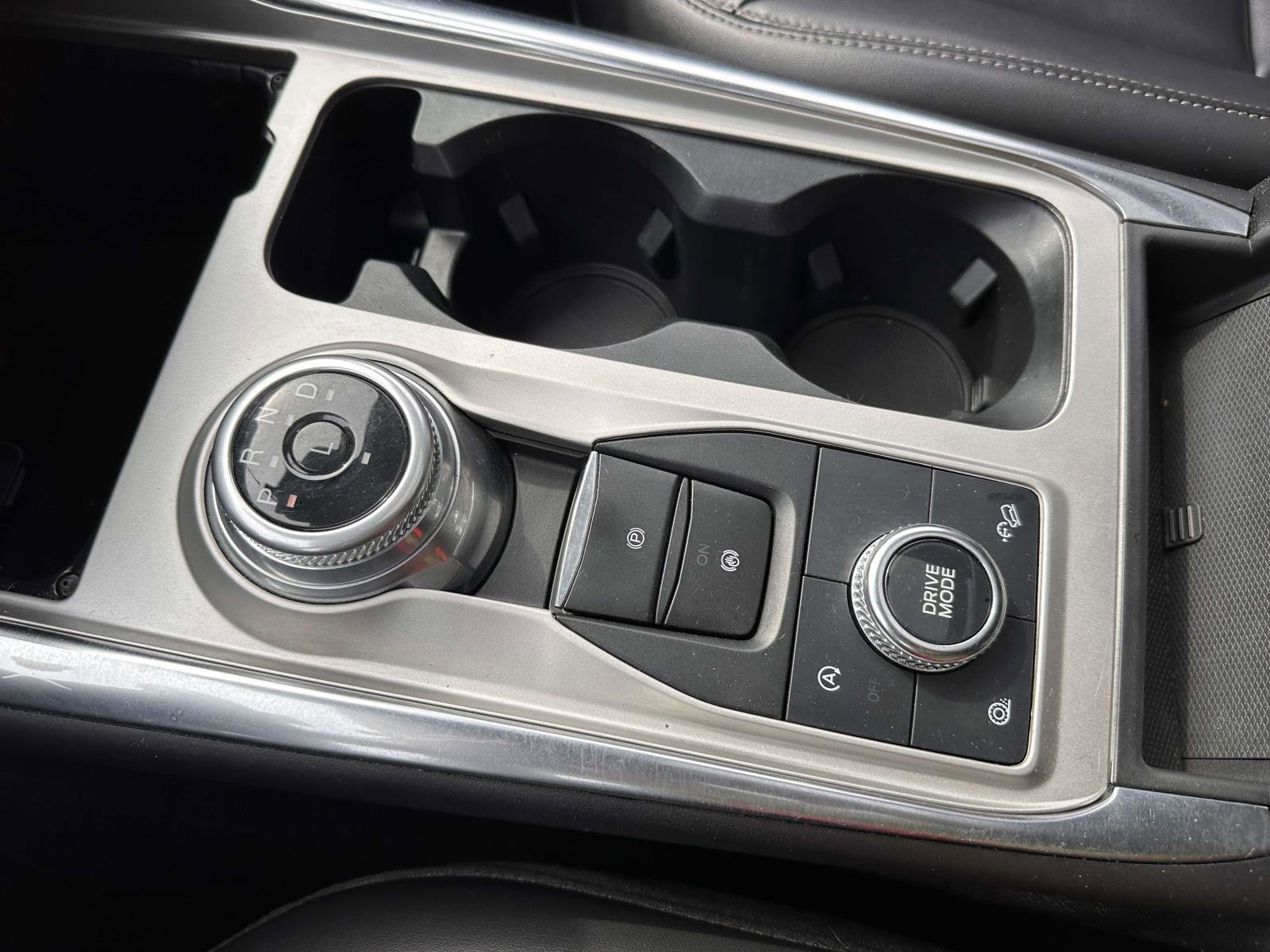 Certified 2023 Ford Explorer XLT w/ Equipment Group 202A image 27