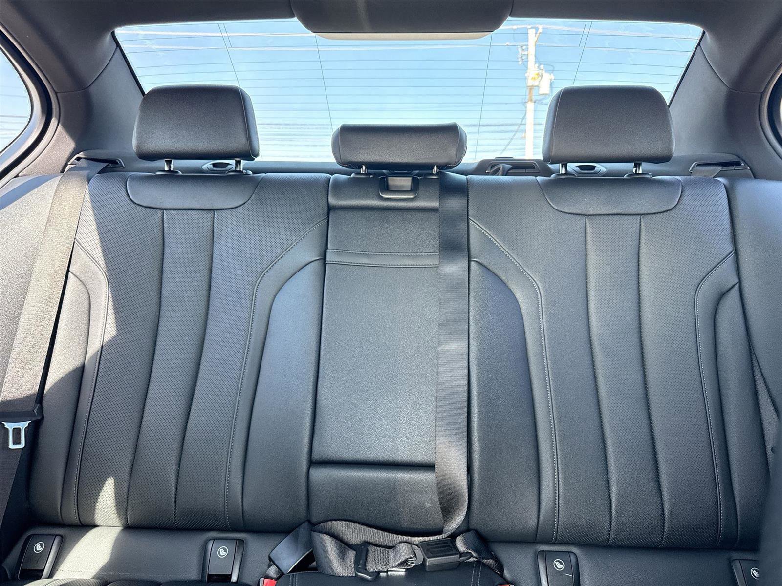 Used 2021 BMW 530i w/ M Sport Package image 25