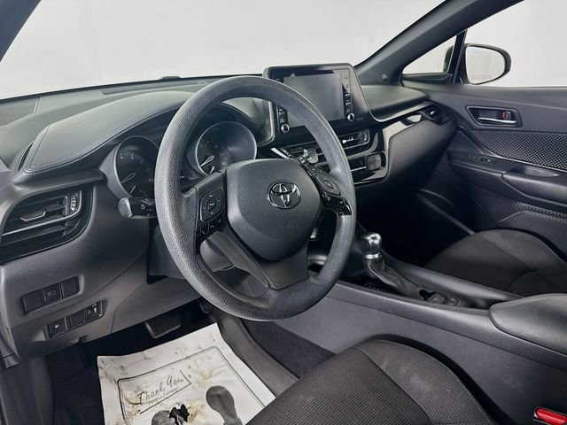 Used 2019 Toyota C-HR LE image 9