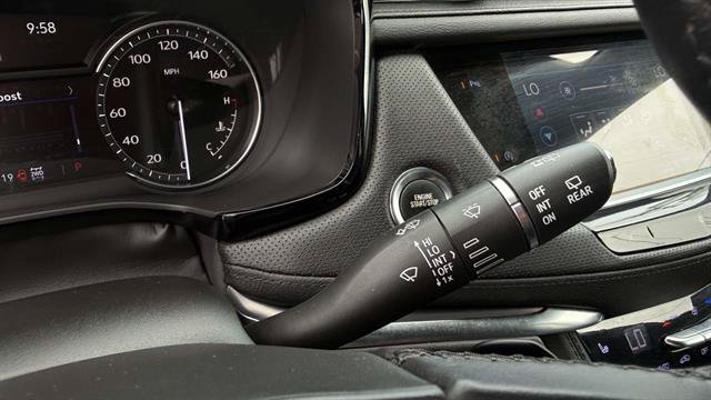 Used 2021 Cadillac XT5 Luxury AWD/4WD image 16