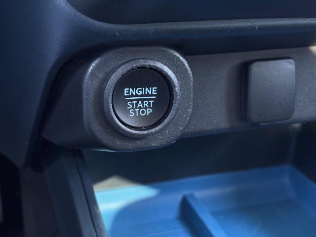 Certified 2025 Ford Maverick XLT w/ Equipment Group 302A AWD/4WD image 18