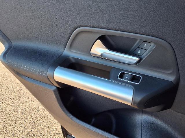 Used 2023 Mercedes-Benz GLA 250 GLA 250 w/ Premium Package image 19