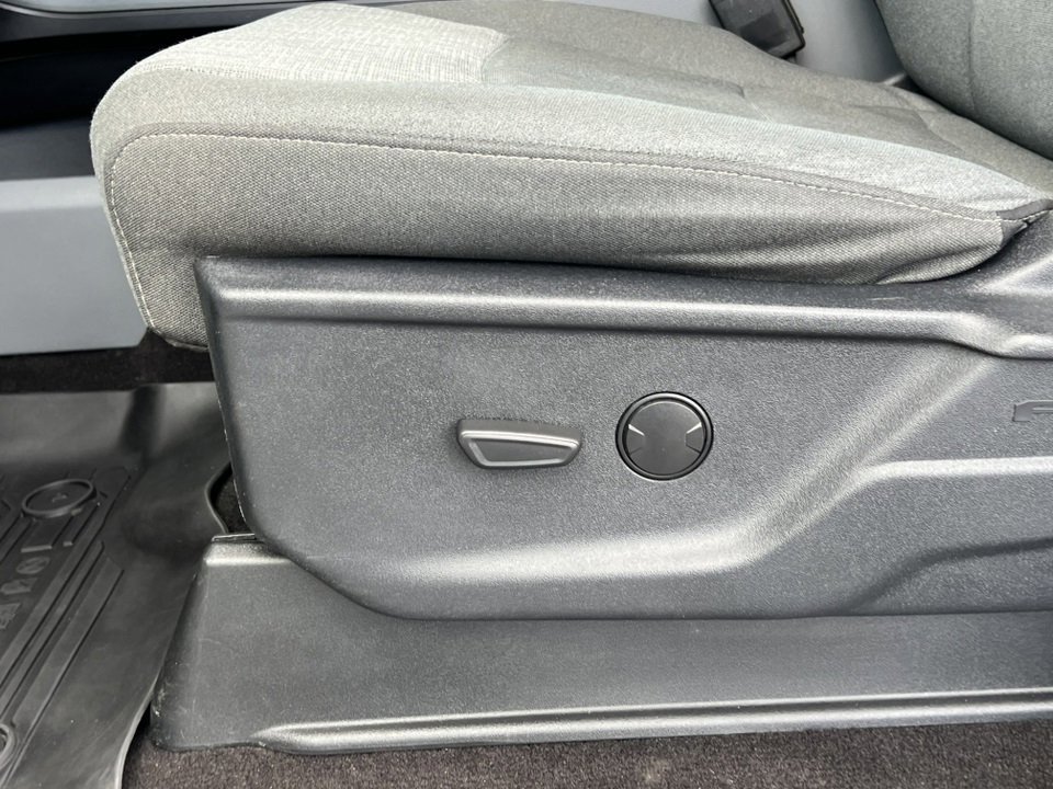 Certified 2022 Ford F150 XLT w/ Equipment Group 301A Mid image 19