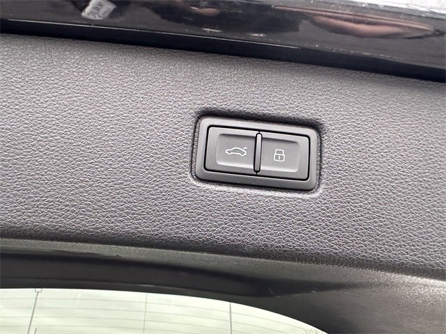 Used 2024 Audi Q7 2.0T Premium Plus image 45