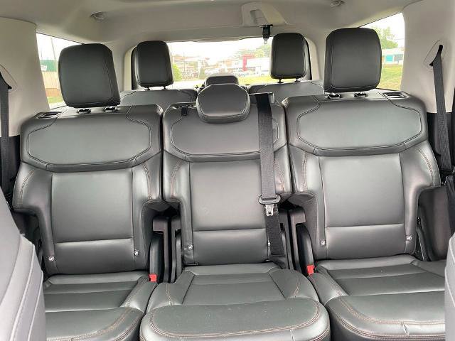 Certified 2025 Ford Expedition Active image 27