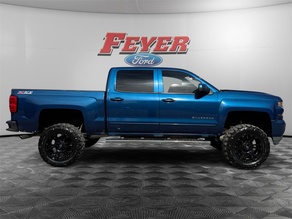Used 2017 Chevrolet Silverado 1500 LT w/ All Star Edition image 6