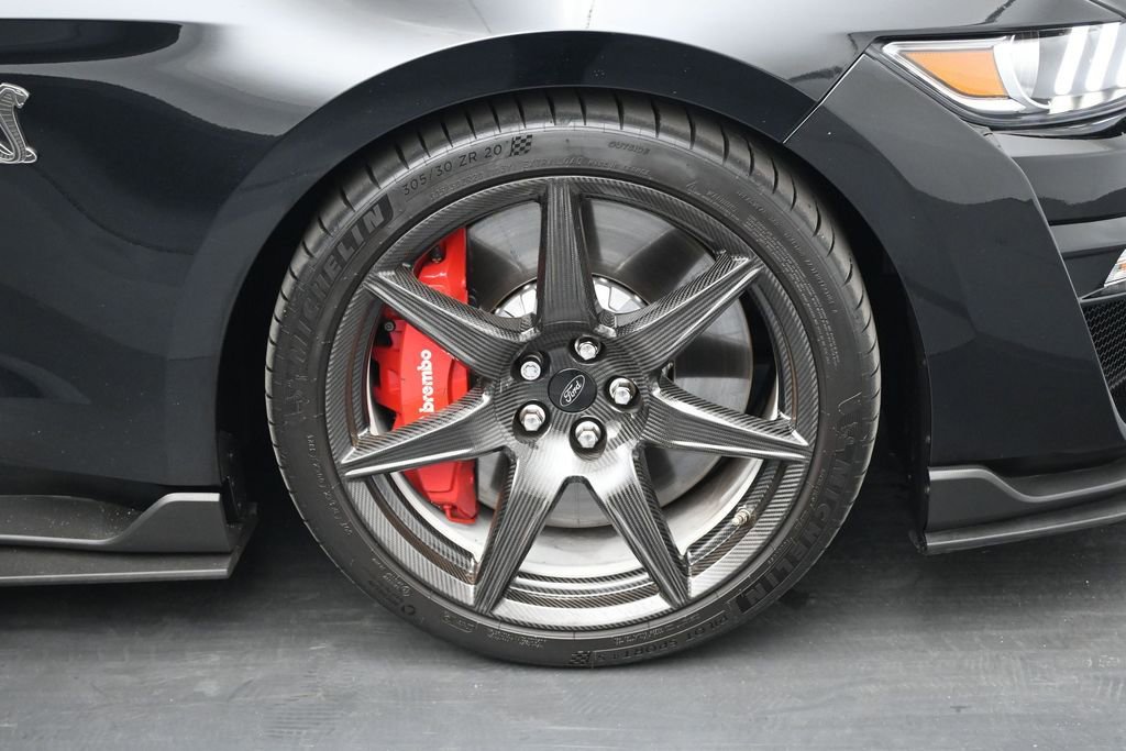 Certified 2021 Ford Mustang Shelby GT500 w/ Carbon Fiber Track Pack RWD image 22