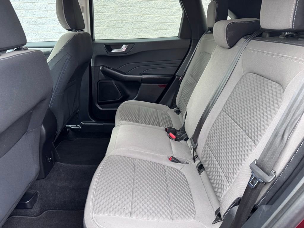 Certified 2021 Ford Escape SE image 20
