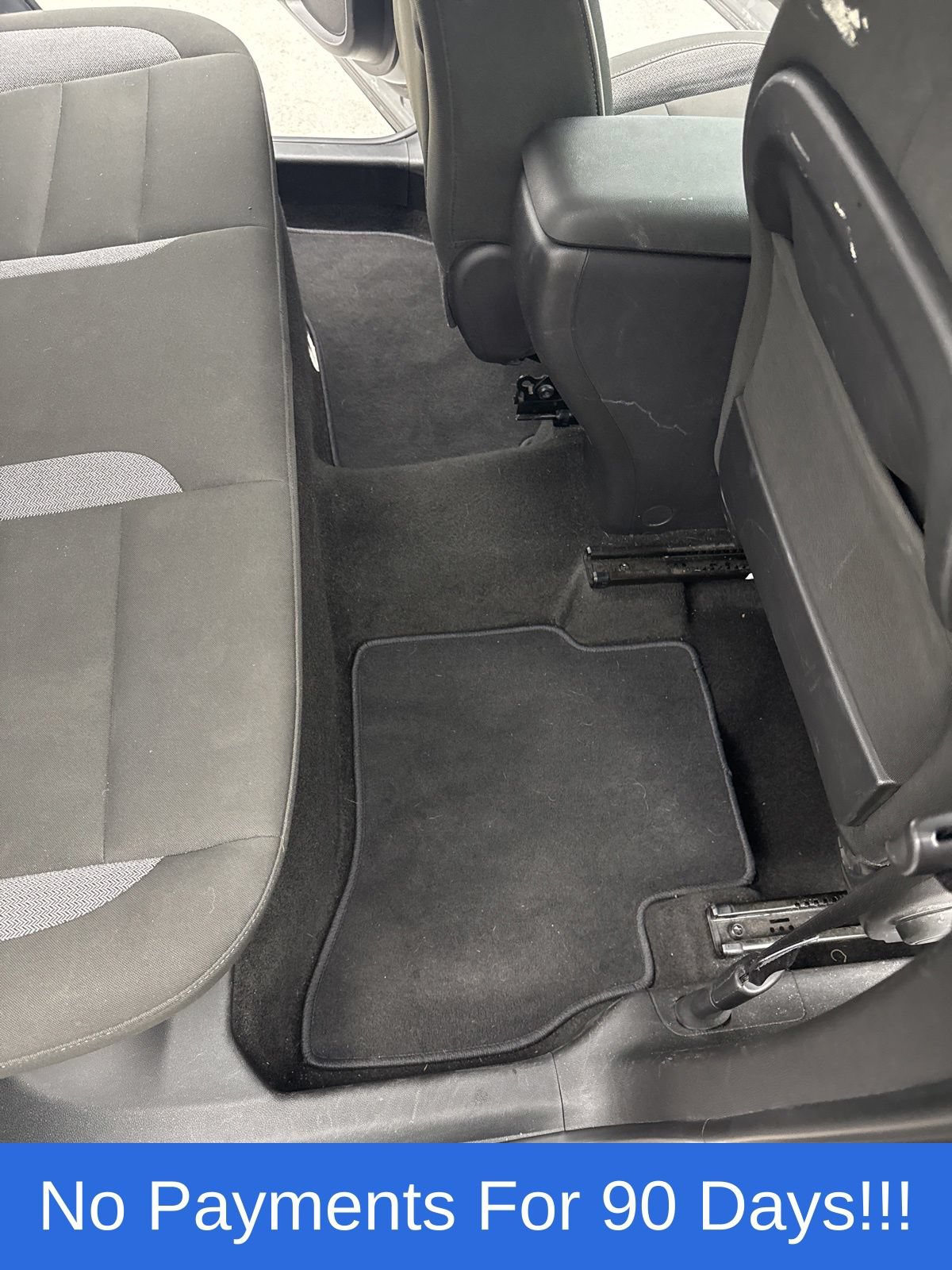 Used 2025 Chevrolet TrailBlazer LT AWD/4WD image 30