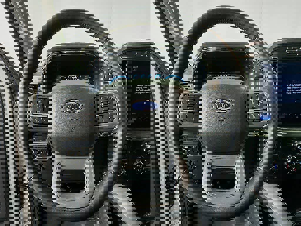 Certified 2022 Ford F150 Lariat w/ Max Trailer Tow Package image 16