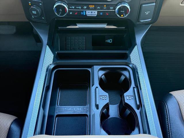 Certified 2024 Ford F250 Lariat w/ Lariat Ultimate Package AWD/4WD image 18