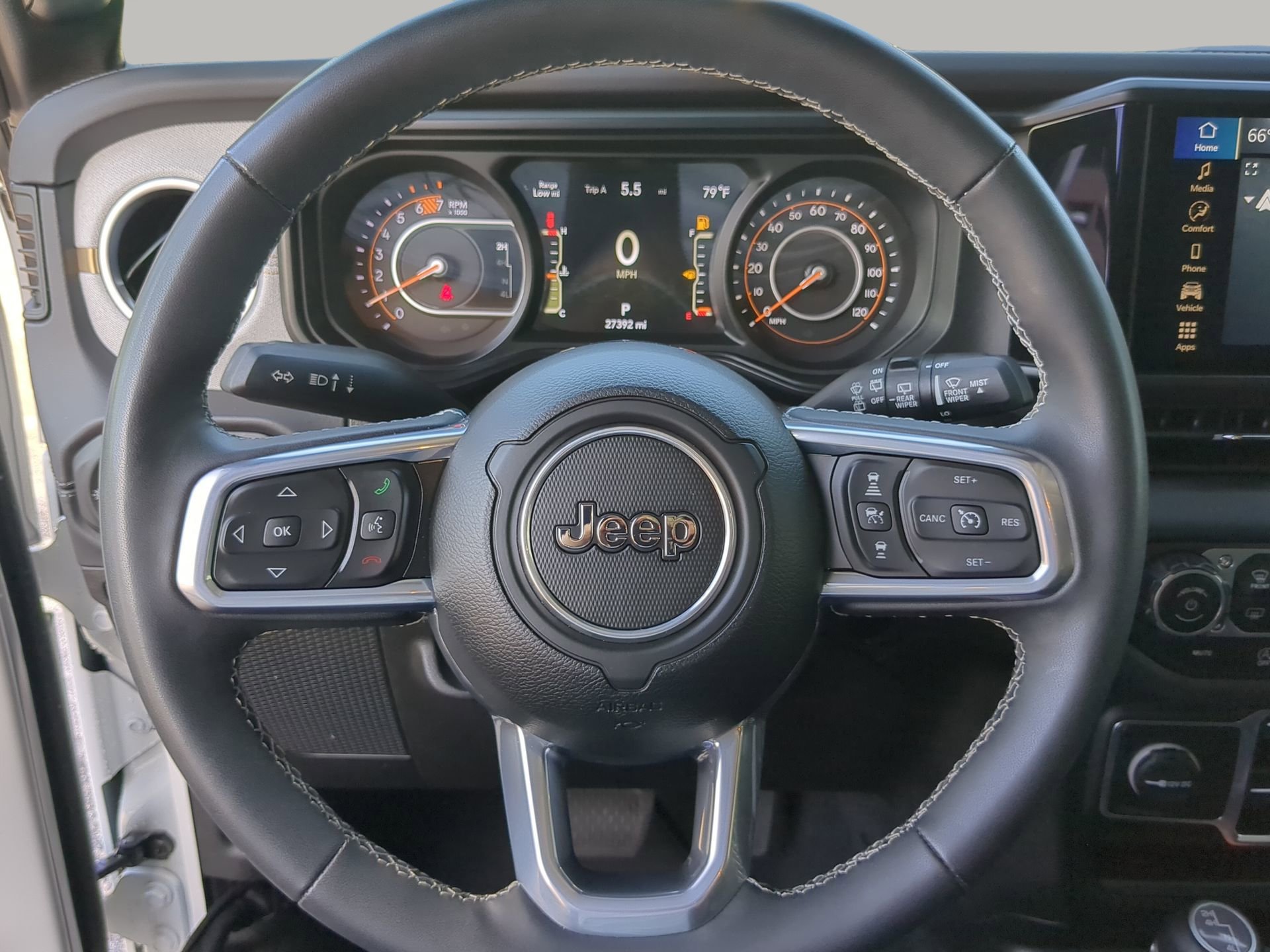 Used 2025 Jeep Wrangler Unlimited Sahara AWD/4WD image 66