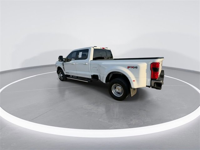 Certified 2024 Ford F350 Lariat w/ FX4 Off-Road Package image 8