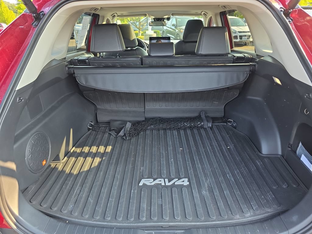 Used 2025 Toyota RAV4 XLE Premium w/ Weather Package AWD/4WD image 58