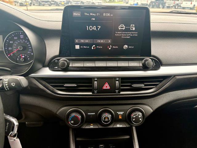 Used 2022 Kia Forte LXS FWD image 16