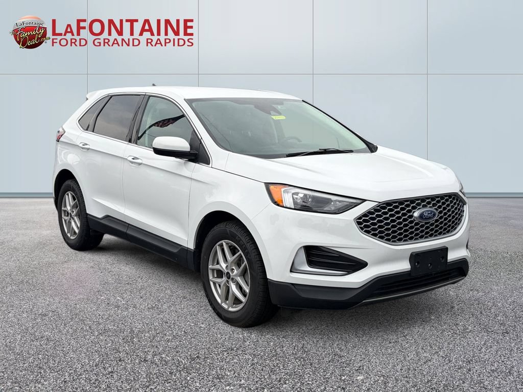 Certified 2024 Ford Edge SEL AWD/4WD image 3