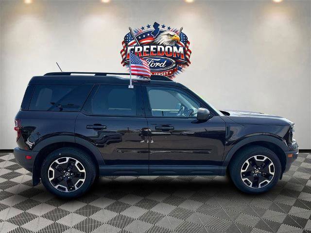 Certified 2021 Ford Bronco Sport Outer Banks AWD/4WD image 3