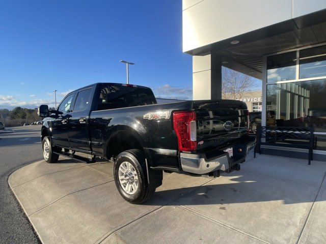 Certified 2017 Ford F250 XLT w/ XLT Value Package image 7