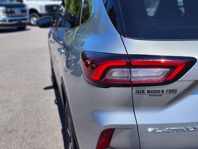 Certified 2023 Ford Escape Platinum AWD/4WD image 9