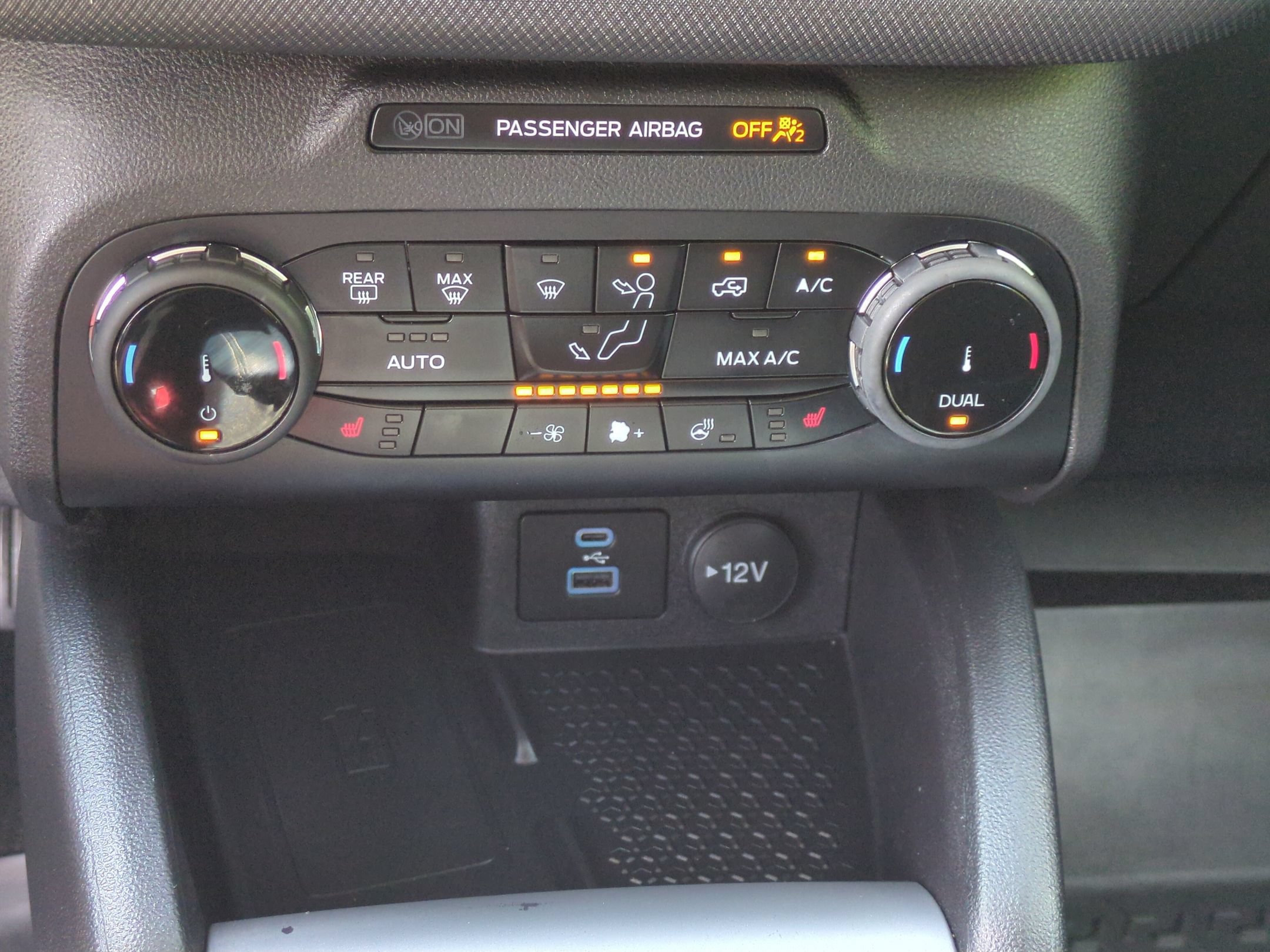 Certified 2022 Ford Bronco Sport Outer Banks w/ Tech Package AWD/4WD image 22