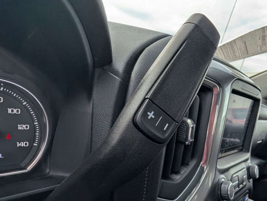 Used 2022 Chevrolet Silverado 1500 LT image 30