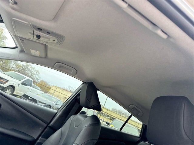 Used 2017 Toyota Prius Four image 21