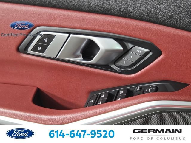 Used 2023 BMW 330i xDrive Sedan w/ Premium Package AWD/4WD image 29