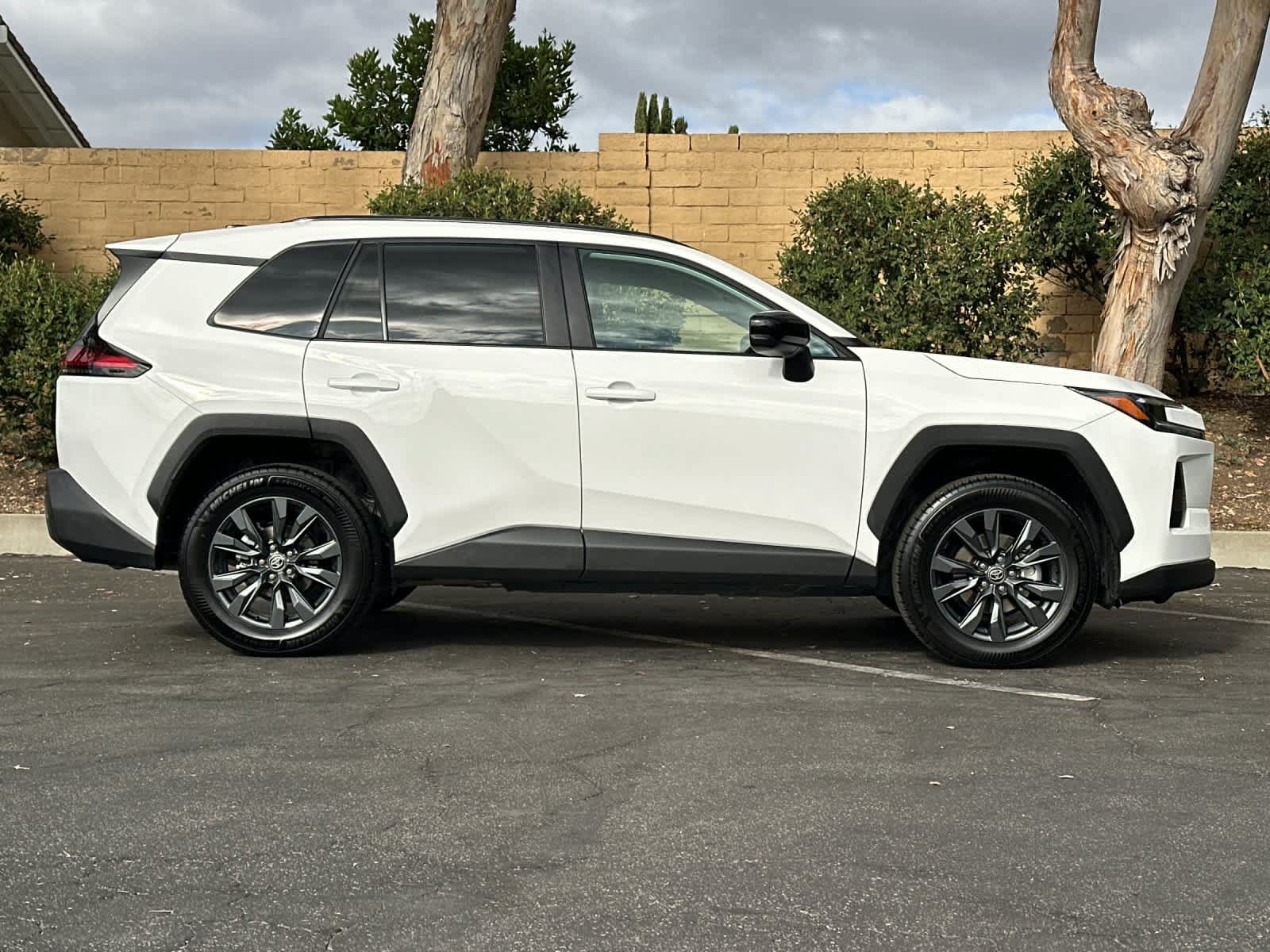 Used 2026 Toyota RAV4 XLE Premium AWD/4WD image 8
