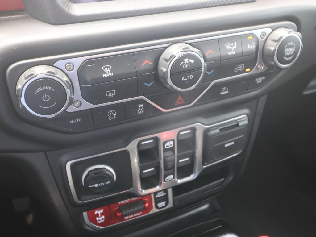 Used 2023 Jeep Gladiator Rubicon w/ LED Lighting Group AWD/4WD image 22